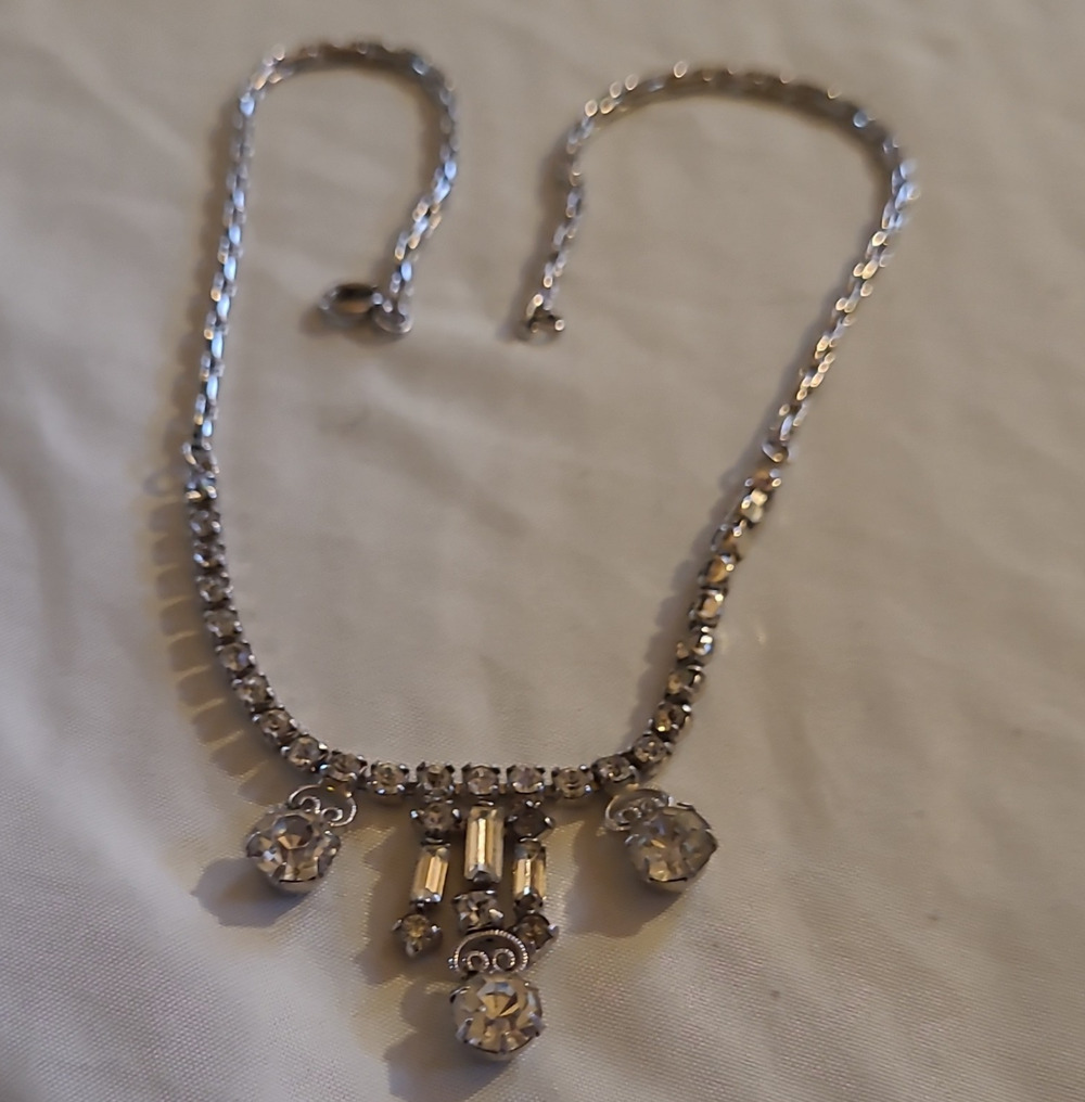 Vintage 1950's Art Deco Style Clear Rhinestone Lavalier Drop Chocker Necklace